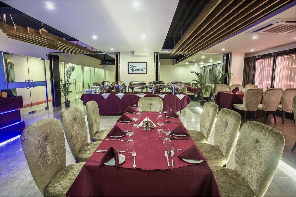 Hotel Noorjahan Grand Sylhet Bagian luar foto
